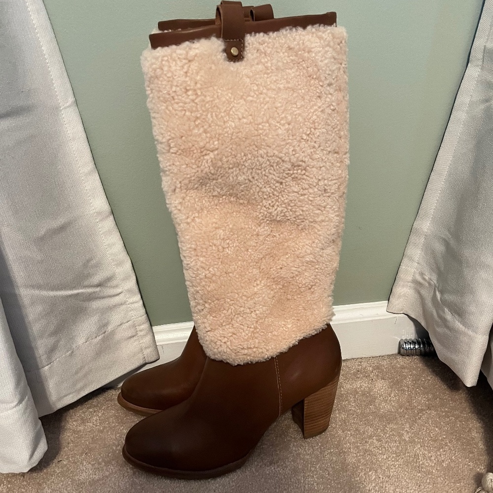 UGG AVA EXPOSED FUR CHESTNUT KNEE HIGH HEEL BOOT